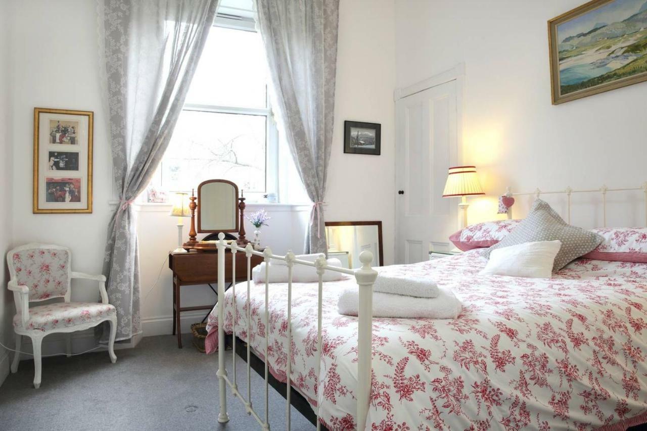 5 Star Beautiful & Vintage, Spacious Apt In Chic Location! Edinburgh Exterior photo